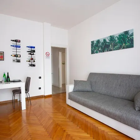 [bijoux Como] Elegante Next To Piazza Volta