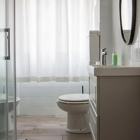 Bijoux Elegante Next To Piazza Volta Apartman