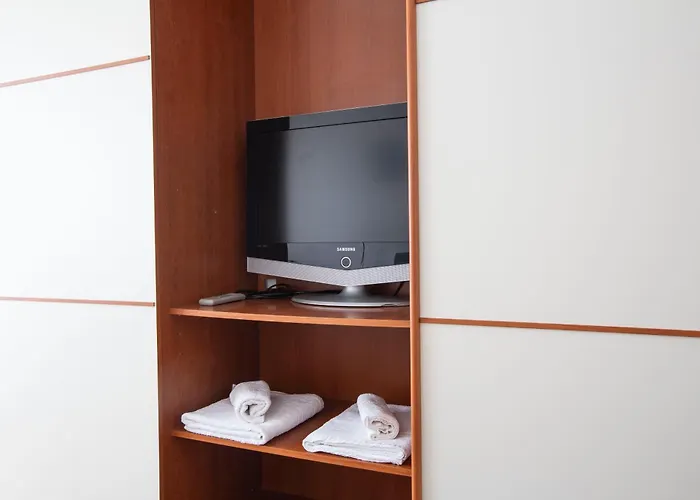 Bijoux Elegante Next To Piazza Volta * Como