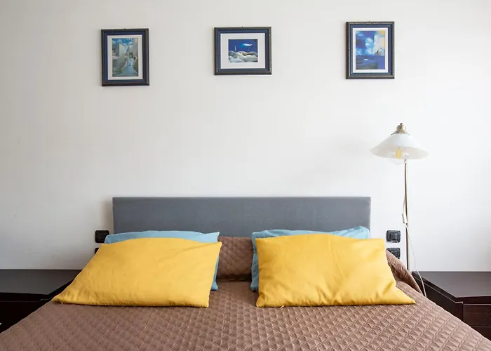 Bijoux Elegante Next To Piazza Volta * Como